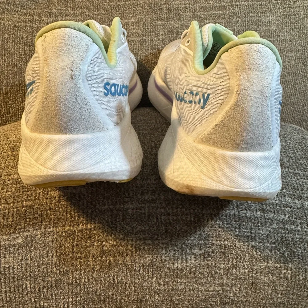 Saucony Ride 18 Women's White Running Shoes with Teal & Purple Accents Size 9.5 - Picture 9 of 11